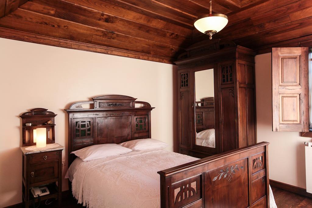 Casa De Carcavelos Кабесейраш-ди-Башту Экстерьер фото
