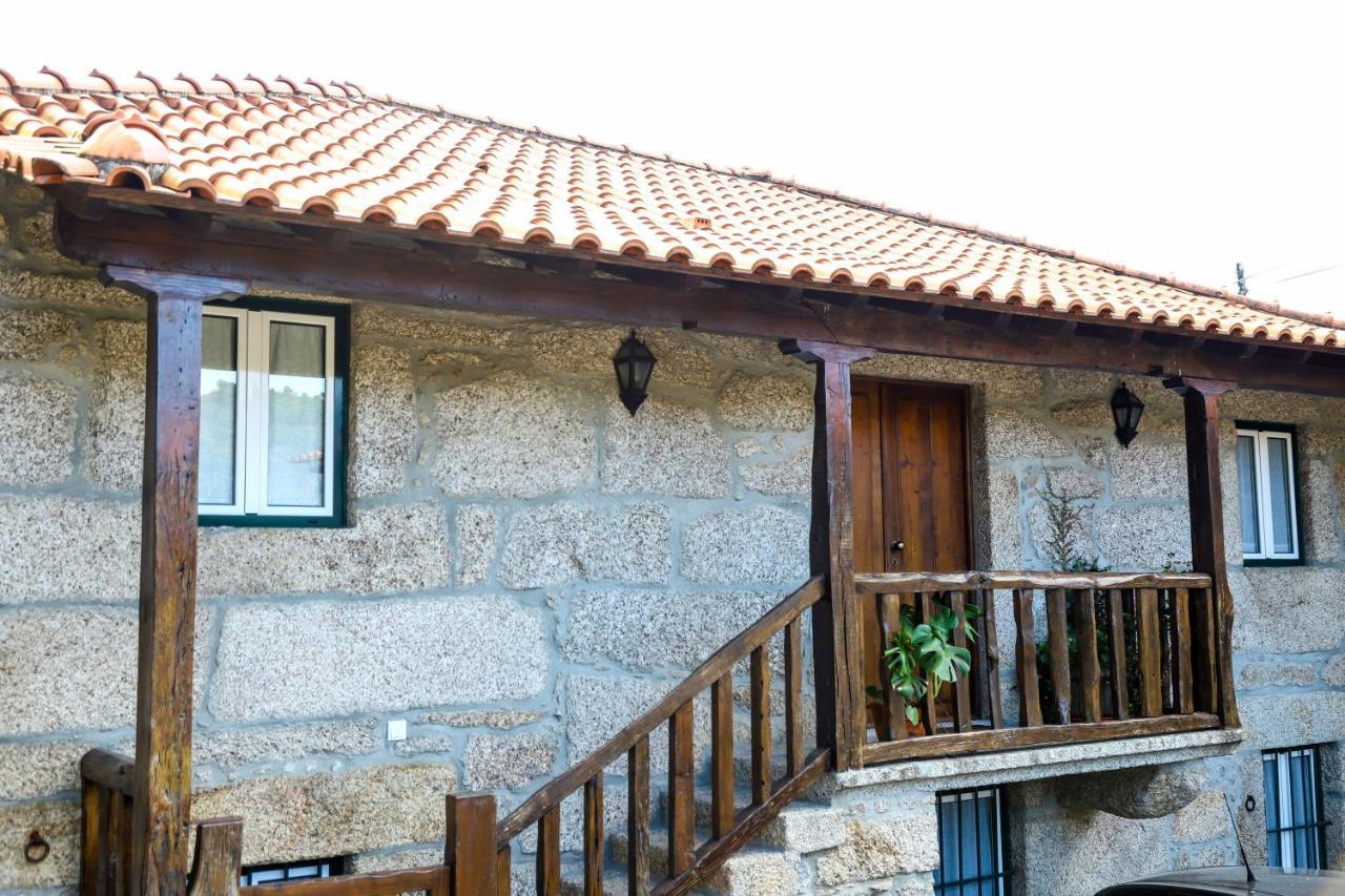Casa De Carcavelos Кабесейраш-ди-Башту Экстерьер фото