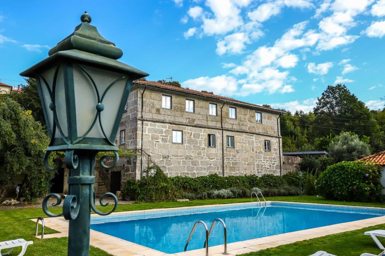 Casa De Carcavelos Кабесейраш-ди-Башту Экстерьер фото
