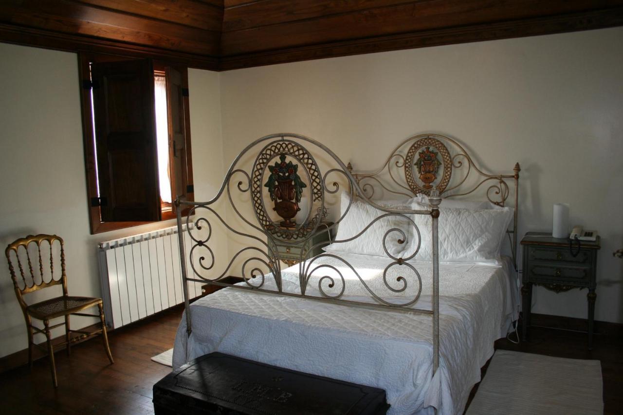 Casa De Carcavelos Кабесейраш-ди-Башту Экстерьер фото